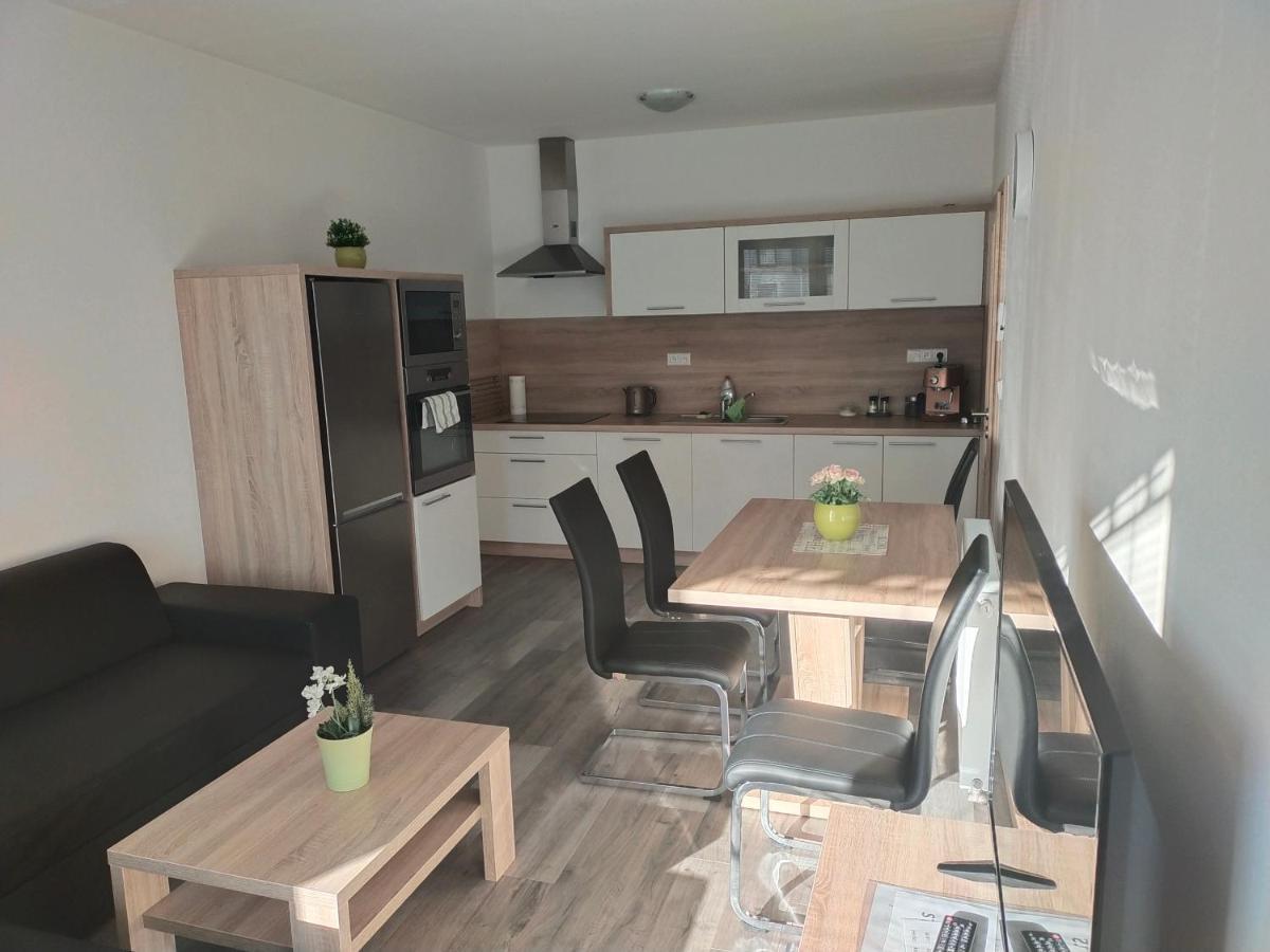 Apartman Karolina Poděbrady Екстериор снимка
